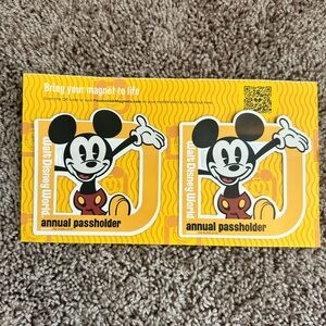Disney Annual Passholder Magnets Mickey Mouse Set of 2 Walt Disney World